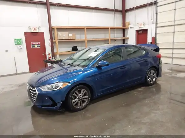 5NPD84LF1HH119191 2017 HYUNDAI ELANTRA - Image 2
