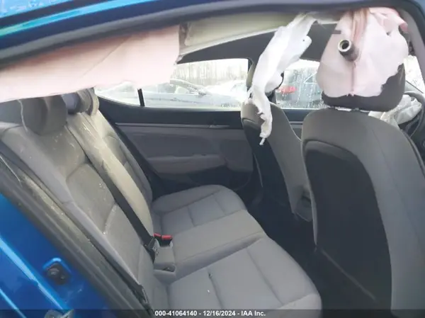 5NPD84LF1HH120289 2017 HYUNDAI ELANTRA - Image 8