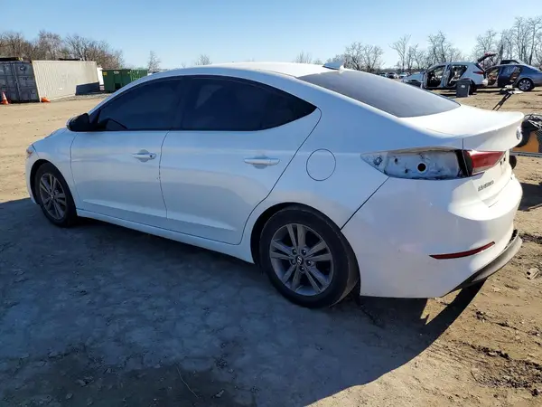 5NPD84LF1HH120499 2017 HYUNDAI ELANTRA - Image 2