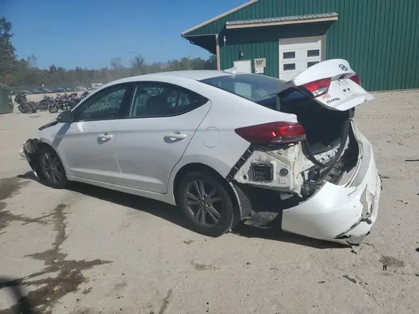 5NPD84LF1HH121068 2017 HYUNDAI ELANTRA - Image 2