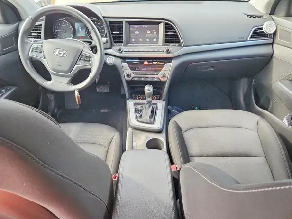 5NPD84LF1HH124004 2017 HYUNDAI ELANTRA - Image 8