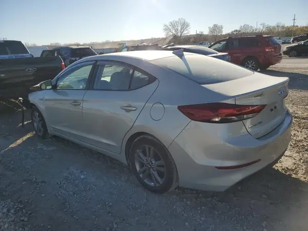 5NPD84LF1HH124505 2017 HYUNDAI ELANTRA - Image 2