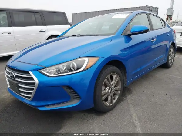 5NPD84LF1HH124679 2017 HYUNDAI ELANTRA - Image 2