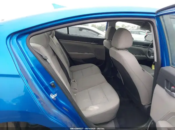 5NPD84LF1HH124679 2017 HYUNDAI ELANTRA - Image 8
