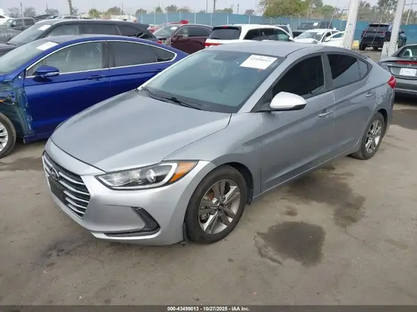 5NPD84LF1HH128599 2017 HYUNDAI ELANTRA - Image 2