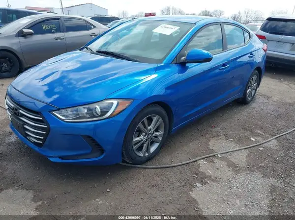 5NPD84LF1HH129607 2017 HYUNDAI ELANTRA - Image 2