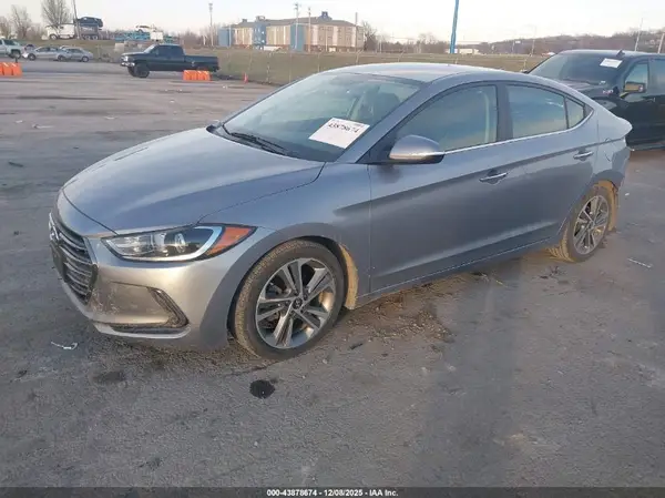 5NPD84LF1HH129848 2017 HYUNDAI ELANTRA - Image 2