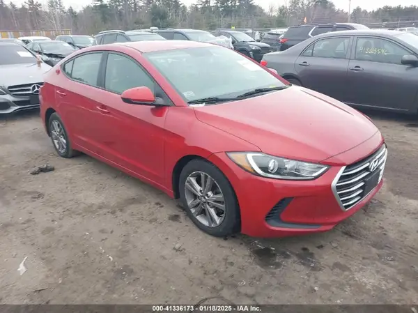 5NPD84LF1HH130160 2017 HYUNDAI ELANTRA - Image 1