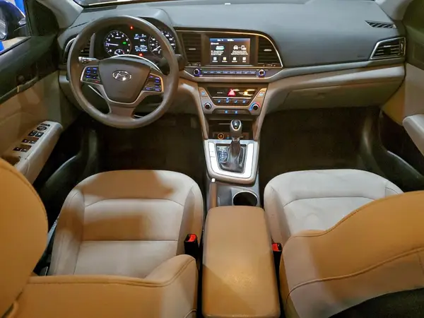 5NPD84LF1HH131440 2017 HYUNDAI ELANTRA - Image 8
