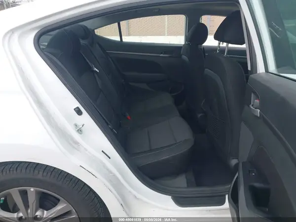 5NPD84LF1HH135729 2017 HYUNDAI ELANTRA - Image 8
