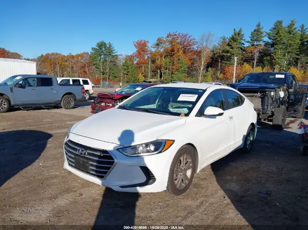 5NPD84LF1HH136959 2017 HYUNDAI ELANTRA - Image 2