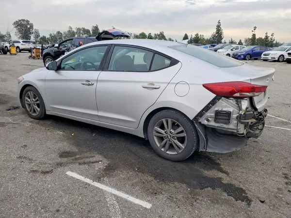5NPD84LF1HH138307 2017 HYUNDAI ELANTRA - Image 2