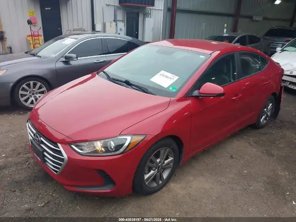 5NPD84LF1HH138498 2017 HYUNDAI ELANTRA - Image 2