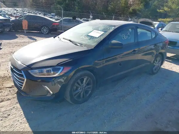 5NPD84LF1HH140316 2017 HYUNDAI ELANTRA - Image 2