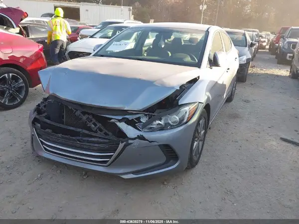 5NPD84LF1HH141207 2017 HYUNDAI ELANTRA - Image 2