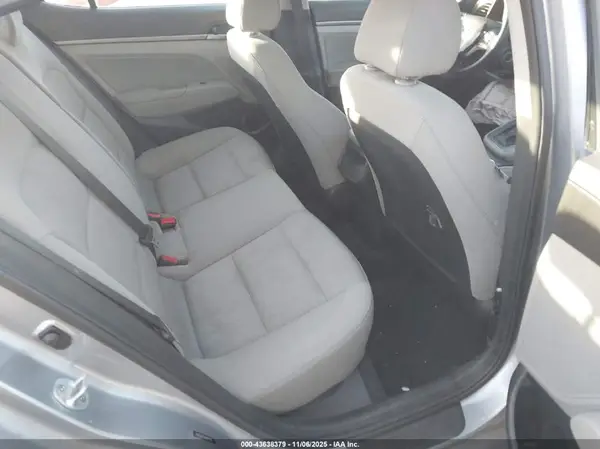 5NPD84LF1HH141207 2017 HYUNDAI ELANTRA - Image 8