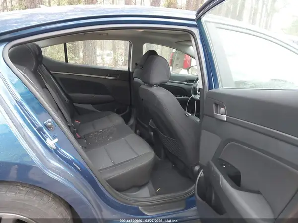 5NPD84LF1HH143376 2017 HYUNDAI ELANTRA - Image 8