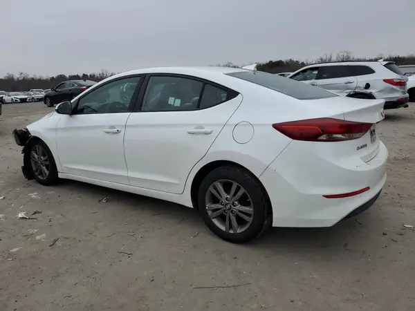5NPD84LF1HH144771 2017 HYUNDAI ELANTRA - Image 2