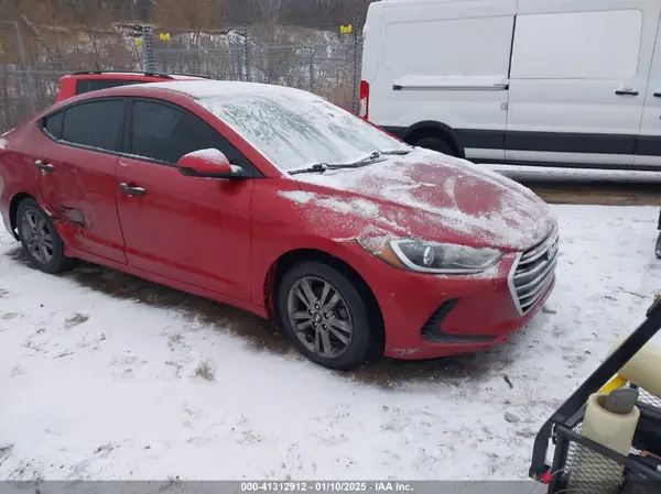 5NPD84LF1HH145418 2017 HYUNDAI ELANTRA - Image 1