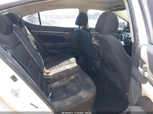 5NPD84LF1HH148867 2017 HYUNDAI ELANTRA - Image 8