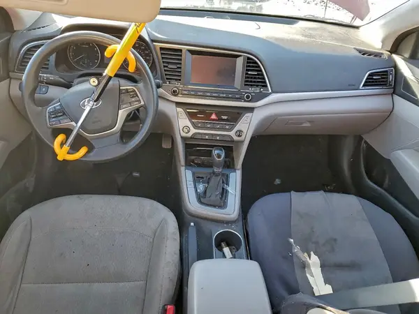 5NPD84LF1HH149095 2017 HYUNDAI ELANTRA - Image 8