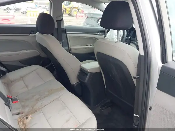 5NPD84LF1HH151459 2017 HYUNDAI ELANTRA - Image 8