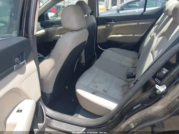 5NPD84LF1HH156676 2017 HYUNDAI ELANTRA - Image 8