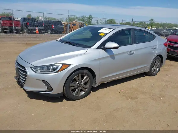 5NPD84LF1HH158489 2017 HYUNDAI ELANTRA - Image 2