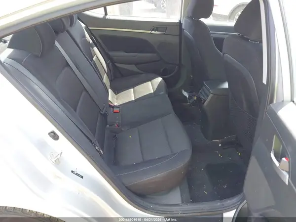 5NPD84LF1HH158489 2017 HYUNDAI ELANTRA - Image 8
