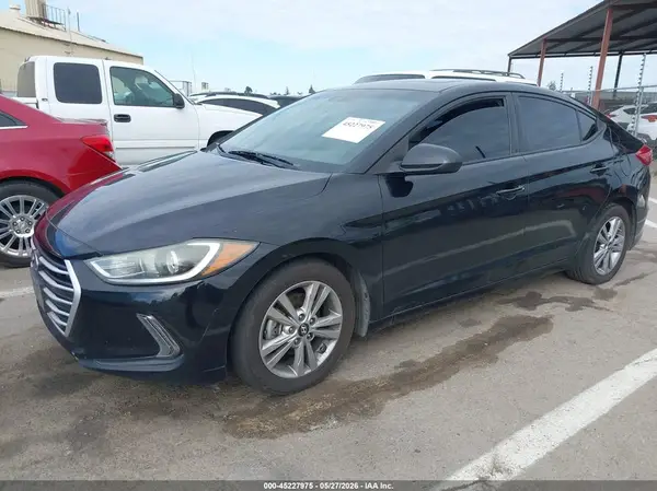 5NPD84LF1HH159870 2017 HYUNDAI ELANTRA - Image 2