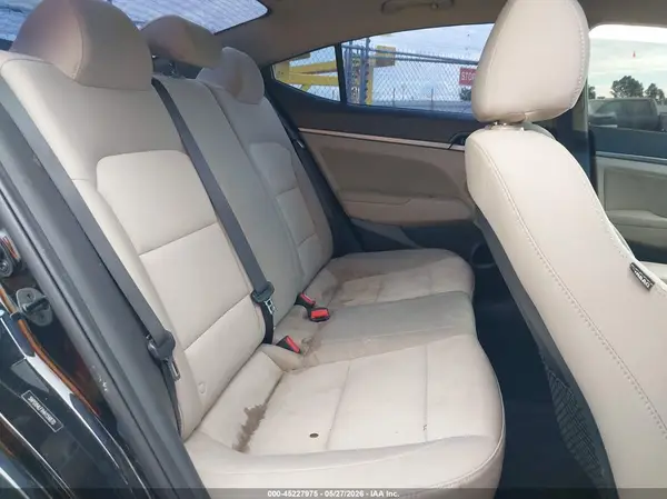 5NPD84LF1HH159870 2017 HYUNDAI ELANTRA - Image 8
