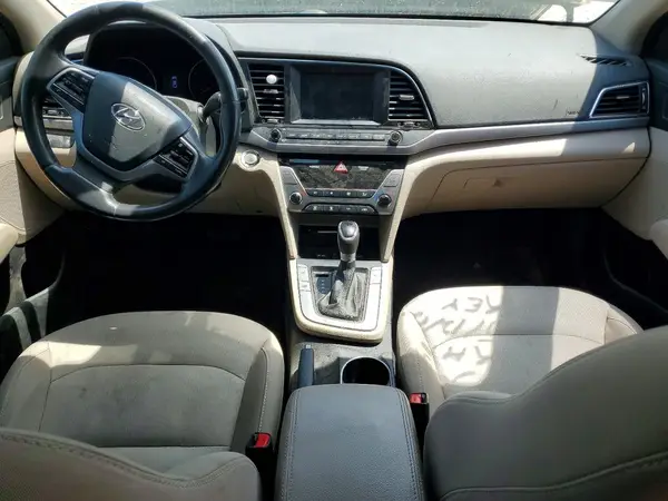 5NPD84LF1HH160016 2017 HYUNDAI ELANTRA - Image 8