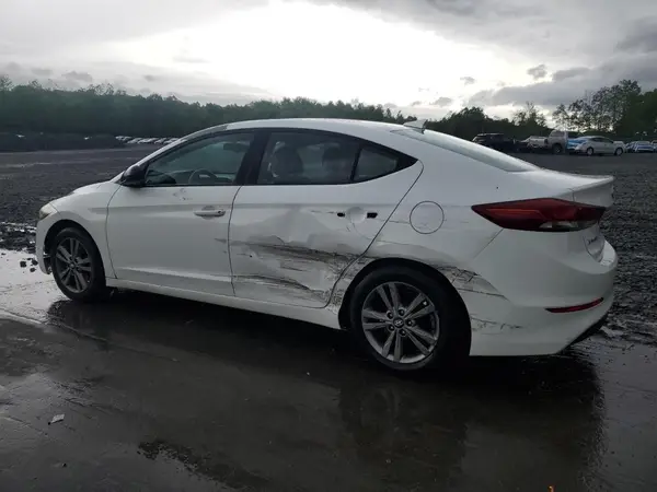 5NPD84LF1HH160484 2017 HYUNDAI ELANTRA - Image 2