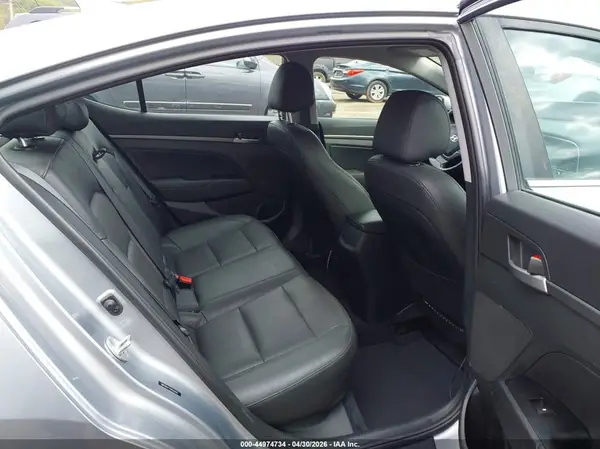 5NPD84LF1HH162493 2017 HYUNDAI ELANTRA - Image 8