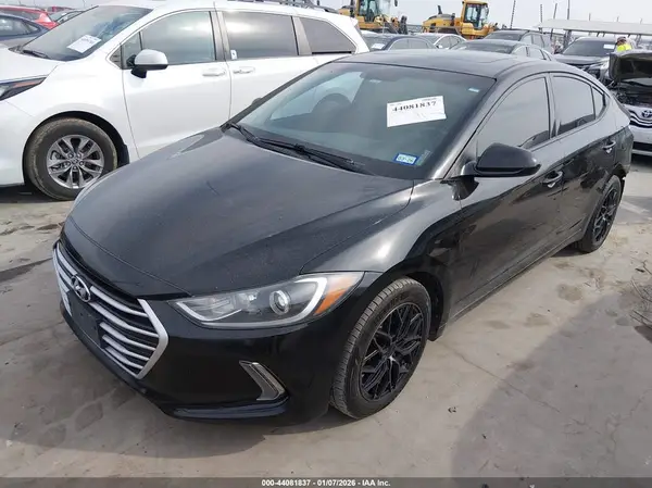 5NPD84LF1HH162719 2017 HYUNDAI ELANTRA - Image 2