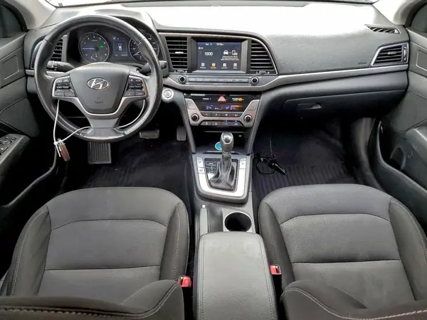 5NPD84LF1HH162896 2017 HYUNDAI ELANTRA - Image 8