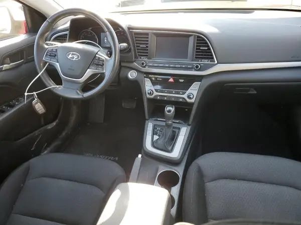 5NPD84LF1HH164521 2017 HYUNDAI ELANTRA - Image 8