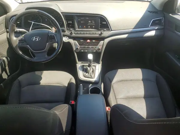 5NPD84LF1HH164955 2017 HYUNDAI ELANTRA - Image 8
