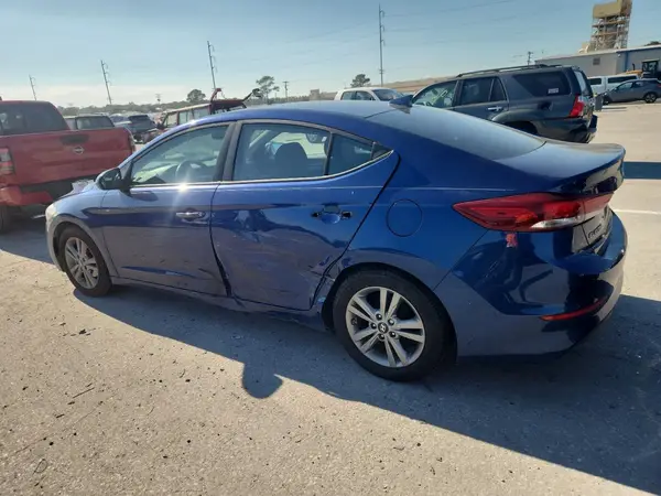 5NPD84LF1HH165684 2017 HYUNDAI ELANTRA - Image 2