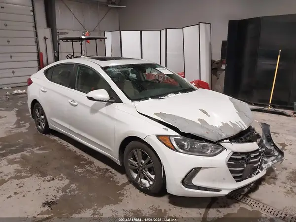 5NPD84LF1HH167631 2017 HYUNDAI ELANTRA - Image 1