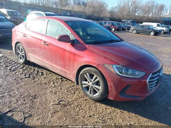 5NPD84LF1HH169878 2017 HYUNDAI ELANTRA - Image 1