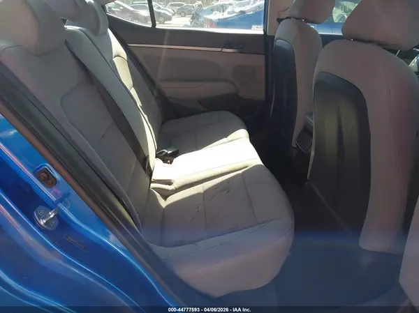 5NPD84LF1HH170352 2017 HYUNDAI ELANTRA - Image 8