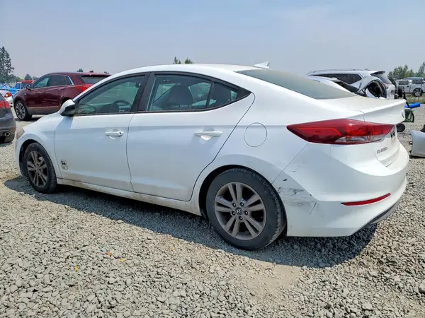 5NPD84LF1HH171663 2017 HYUNDAI ELANTRA - Image 2