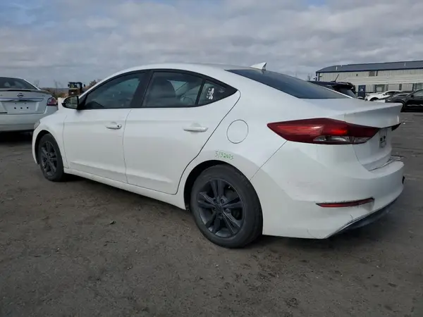 5NPD84LF1HH172456 2017 HYUNDAI ELANTRA - Image 2
