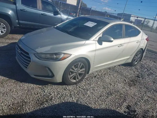 5NPD84LF1HH173168 2017 HYUNDAI ELANTRA - Image 2