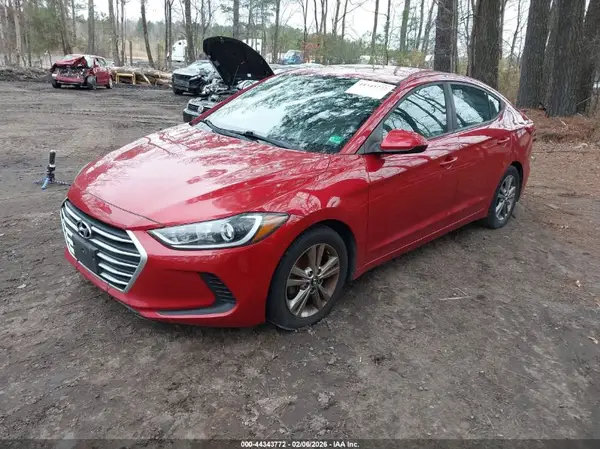 5NPD84LF1HH176037 2017 HYUNDAI ELANTRA - Image 2