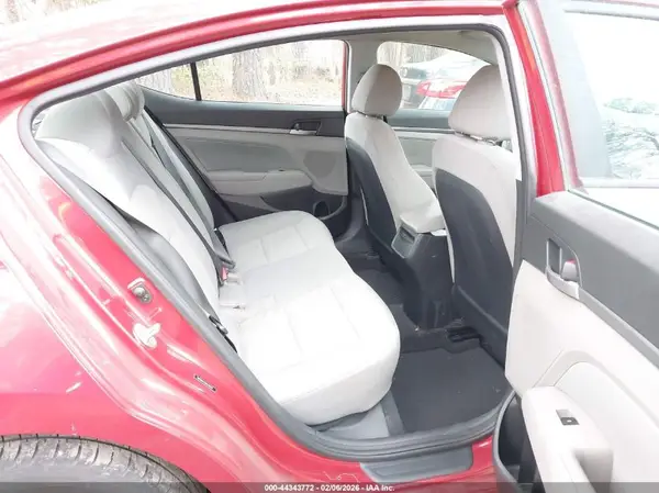 5NPD84LF1HH176037 2017 HYUNDAI ELANTRA - Image 8