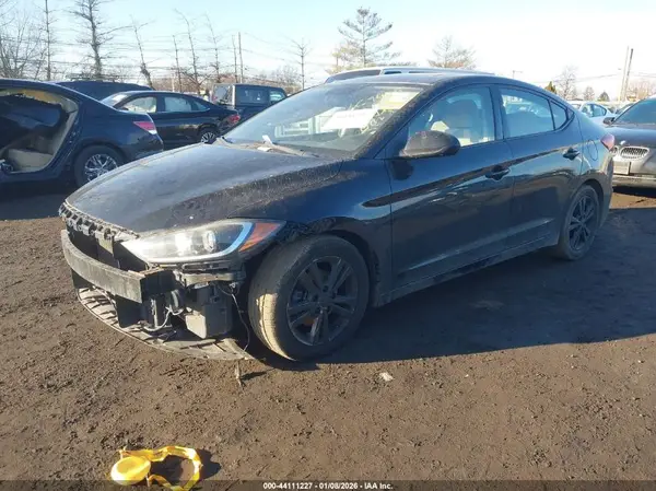 5NPD84LF1HH177267 2017 HYUNDAI ELANTRA - Image 2