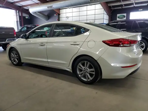 5NPD84LF1HH178774 2017 HYUNDAI ELANTRA - Image 2