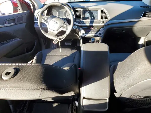 5NPD84LF1HH184803 2017 HYUNDAI ELANTRA - Image 8